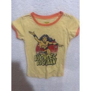 Wonder Woman Yellow Orange Trimmed Kids T Shirt Graphic Tee XS‎